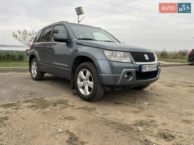 Серый Сузуки Гранд Витара, объемом двигателя 2 л и пробегом 218 тыс. км за 6900 $, фото 2 на Automoto.ua