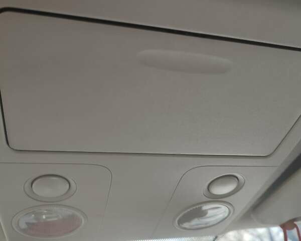 Сірий Сузукі Гранд Вітара, об'ємом двигуна 2 л та пробігом 250 тис. км за 7499 $, фото 26 на Automoto.ua