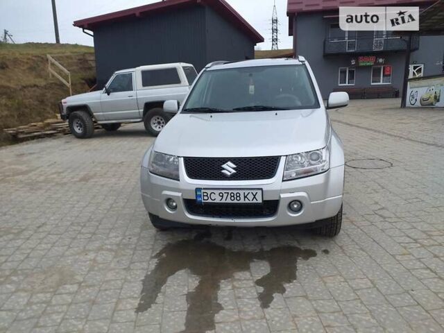 Сірий Сузукі Гранд Вітара, об'ємом двигуна 1.87 л та пробігом 228 тис. км за 8000 $, фото 20 на Automoto.ua