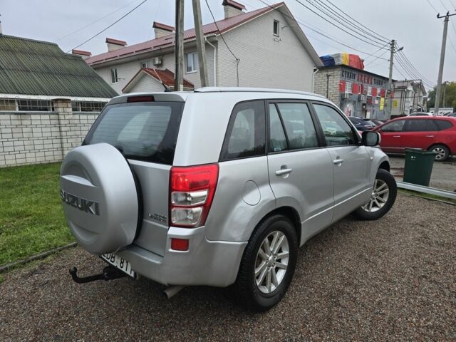 Сірий Сузукі Гранд Вітара, об'ємом двигуна 2 л та пробігом 163 тис. км за 3950 $, фото 6 на Automoto.ua