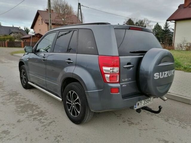 Серый Сузуки Гранд Витара, объемом двигателя 2.2 л и пробегом 270 тыс. км за 3000 $, фото 5 на Automoto.ua