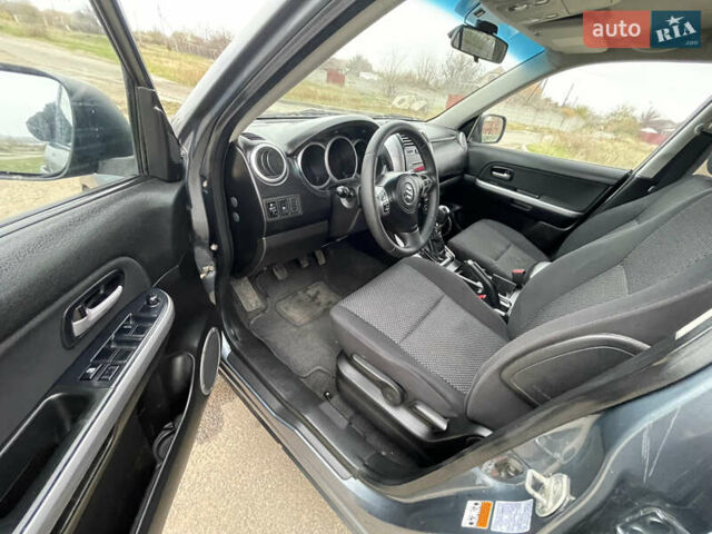 Серый Сузуки Гранд Витара, объемом двигателя 2 л и пробегом 218 тыс. км за 6900 $, фото 14 на Automoto.ua