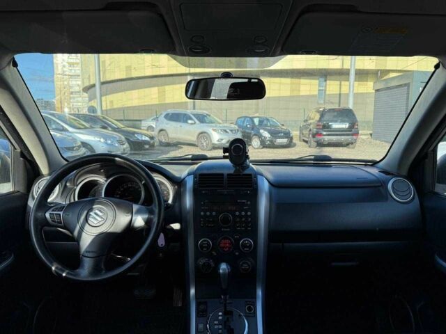 Серый Сузуки Гранд Витара, объемом двигателя 0 л и пробегом 121 тыс. км за 7990 $, фото 12 на Automoto.ua