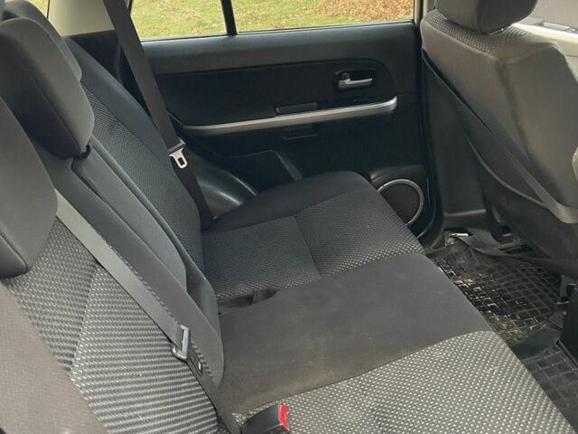 Сірий Сузукі Гранд Вітара, об'ємом двигуна 2 л та пробігом 172 тис. км за 6750 $, фото 12 на Automoto.ua