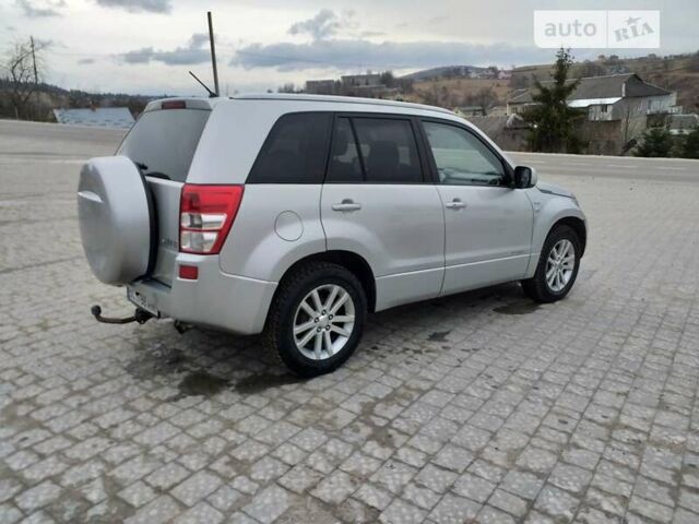 Сірий Сузукі Гранд Вітара, об'ємом двигуна 1.87 л та пробігом 228 тис. км за 8000 $, фото 7 на Automoto.ua