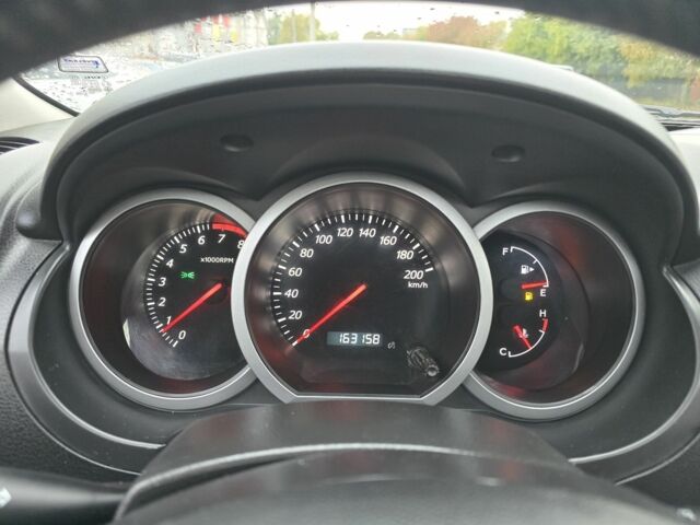 Сірий Сузукі Гранд Вітара, об'ємом двигуна 2 л та пробігом 163 тис. км за 3950 $, фото 16 на Automoto.ua