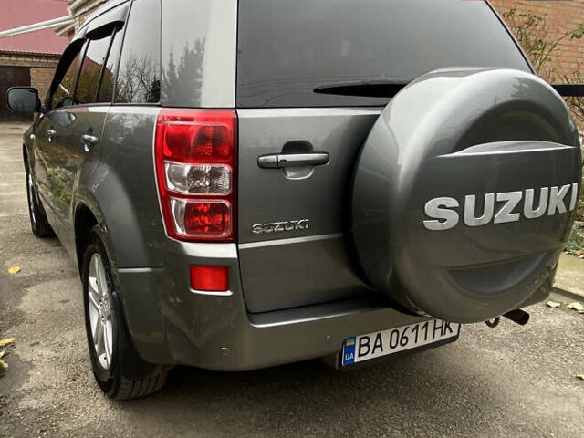 Серый Сузуки Гранд Витара, объемом двигателя 2 л и пробегом 231 тыс. км за 7800 $, фото 22 на Automoto.ua