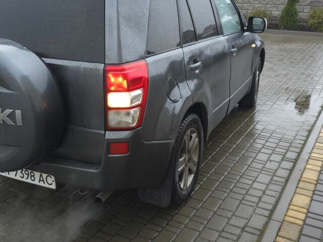 Серый Сузуки Гранд Витара, объемом двигателя 2 л и пробегом 280 тыс. км за 4499 $, фото 5 на Automoto.ua