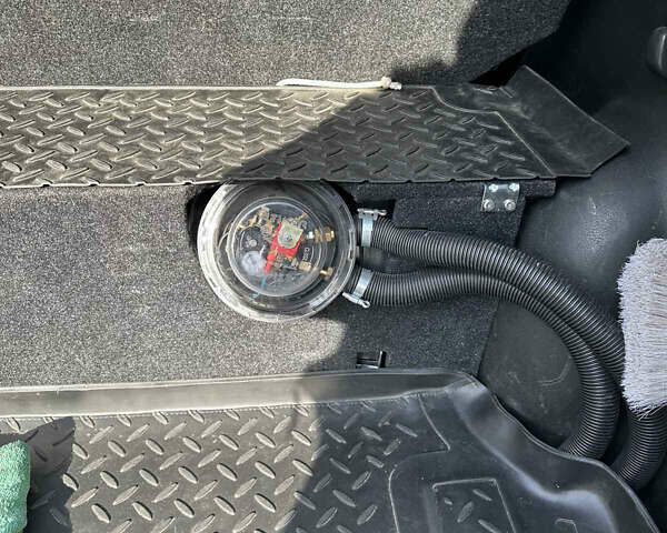 Сірий Сузукі Гранд Вітара, об'ємом двигуна 2.4 л та пробігом 69 тис. км за 12300 $, фото 20 на Automoto.ua