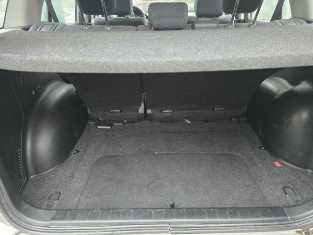 Сірий Сузукі Гранд Вітара, об'ємом двигуна 2 л та пробігом 163 тис. км за 3950 $, фото 15 на Automoto.ua