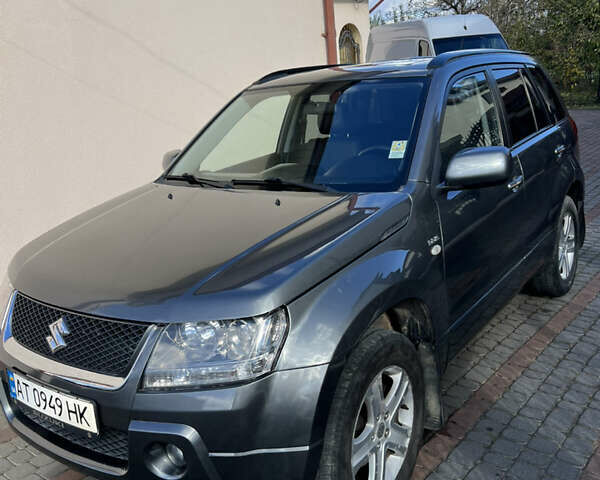 Сузуки Гранд Витара 2008 в Ивано-Франковске на Automoto.ua Серый Сузуки Гранд Витара, объемом двигателя 1.87 л и пробегом 138 тыс. км за 8700 $, фото 1 на Automoto.ua