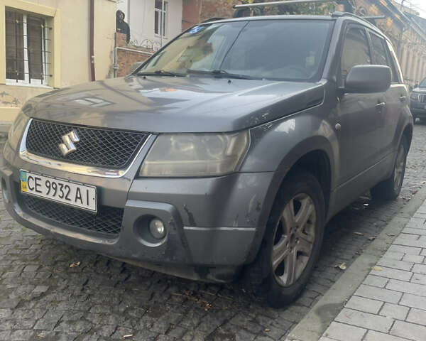 Серый Сузуки Гранд Витара, объемом двигателя 2 л и пробегом 263 тыс. км за 6100 $, фото 1 на Automoto.ua