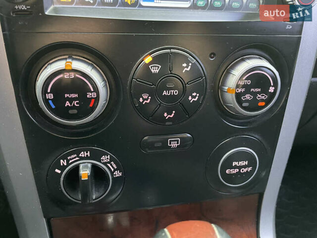 Серый Сузуки Гранд Витара, объемом двигателя 2 л и пробегом 171 тыс. км за 7900 $, фото 35 на Automoto.ua