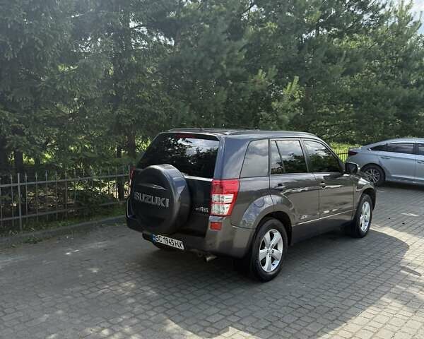 Серый Сузуки Гранд Витара, объемом двигателя 2.4 л и пробегом 160 тыс. км за 7200 $, фото 10 на Automoto.ua