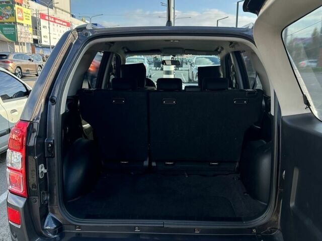 Серый Сузуки Гранд Витара, объемом двигателя 2 л и пробегом 150 тыс. км за 7800 $, фото 5 на Automoto.ua