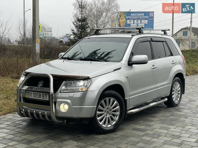 Серый Сузуки Гранд Витара, объемом двигателя 2 л и пробегом 171 тыс. км за 7900 $, фото 17 на Automoto.ua