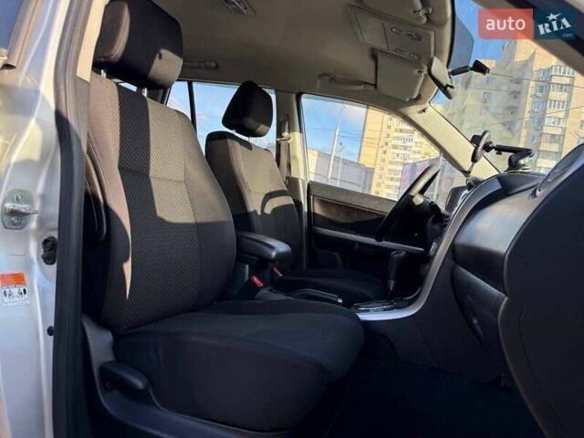 Серый Сузуки Гранд Витара, объемом двигателя 2.4 л и пробегом 121 тыс. км за 7990 $, фото 11 на Automoto.ua