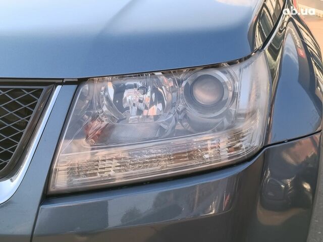 Серый Сузуки Гранд Витара, объемом двигателя 2 л и пробегом 204 тыс. км за 8490 $, фото 2 на Automoto.ua