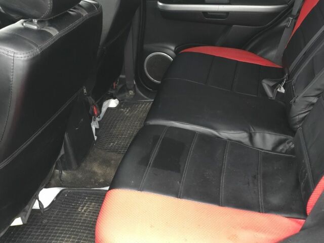 Серый Сузуки Гранд Витара, объемом двигателя 2 л и пробегом 280 тыс. км за 4499 $, фото 7 на Automoto.ua