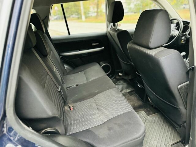 Серый Сузуки Гранд Витара, объемом двигателя 2 л и пробегом 200 тыс. км за 3400 $, фото 11 на Automoto.ua