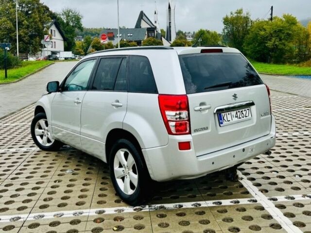 Серый Сузуки Гранд Витара, объемом двигателя 2 л и пробегом 234 тыс. км за 2850 $, фото 3 на Automoto.ua