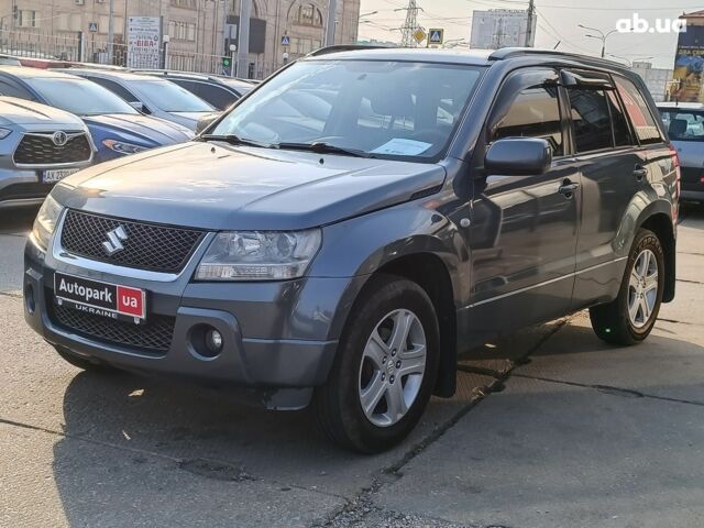 Серый Сузуки Гранд Витара, объемом двигателя 2 л и пробегом 204 тыс. км за 8490 $, фото 5 на Automoto.ua