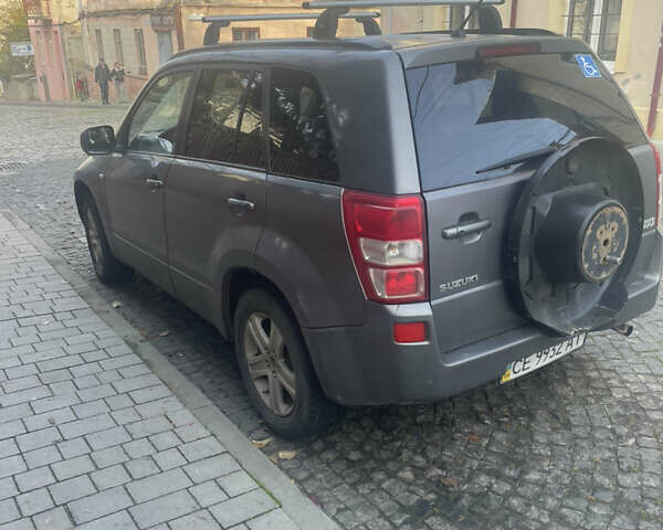 Серый Сузуки Гранд Витара, объемом двигателя 2 л и пробегом 263 тыс. км за 6100 $, фото 2 на Automoto.ua