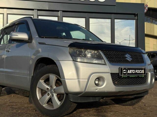 Серый Сузуки Гранд Витара, объемом двигателя 0 л и пробегом 121 тыс. км за 7990 $, фото 1 на Automoto.ua