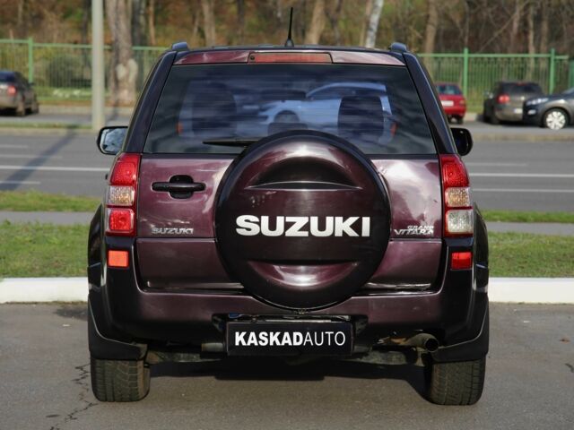 Серый Сузуки Гранд Витара, объемом двигателя 2.4 л и пробегом 225 тыс. км за 9500 $, фото 4 на Automoto.ua