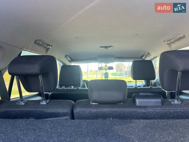 Серый Сузуки Гранд Витара, объемом двигателя 2.4 л и пробегом 283 тыс. км за 6777 $, фото 6 на Automoto.ua