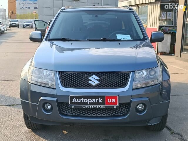 Серый Сузуки Гранд Витара, объемом двигателя 2 л и пробегом 204 тыс. км за 8490 $, фото 1 на Automoto.ua