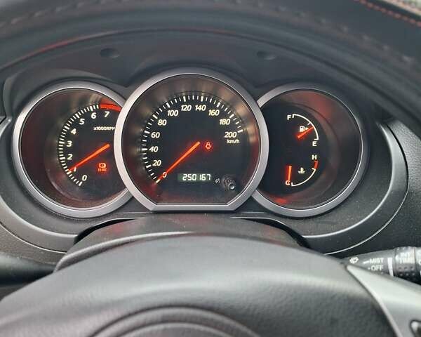 Серый Сузуки Гранд Витара, объемом двигателя 2 л и пробегом 250 тыс. км за 7199 $, фото 4 на Automoto.ua