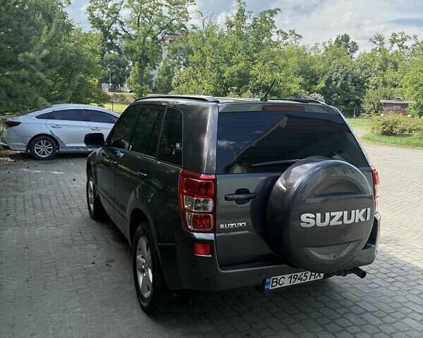 Серый Сузуки Гранд Витара, объемом двигателя 2.4 л и пробегом 160 тыс. км за 7200 $, фото 9 на Automoto.ua