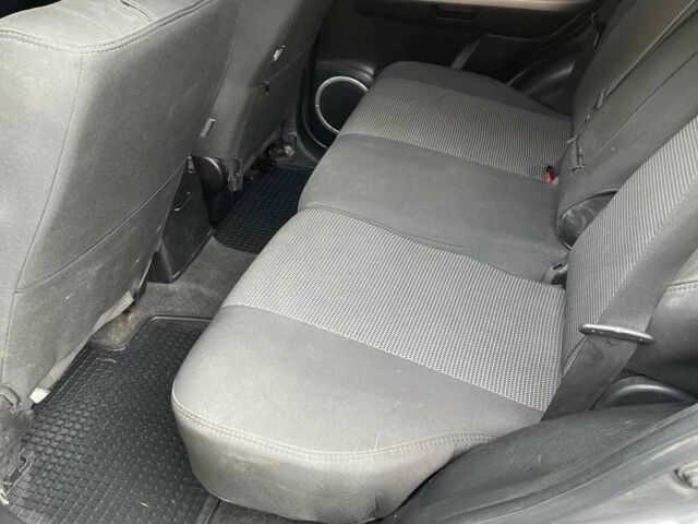 Серый Сузуки Гранд Витара, объемом двигателя 1.9 л и пробегом 222 тыс. км за 9000 $, фото 5 на Automoto.ua