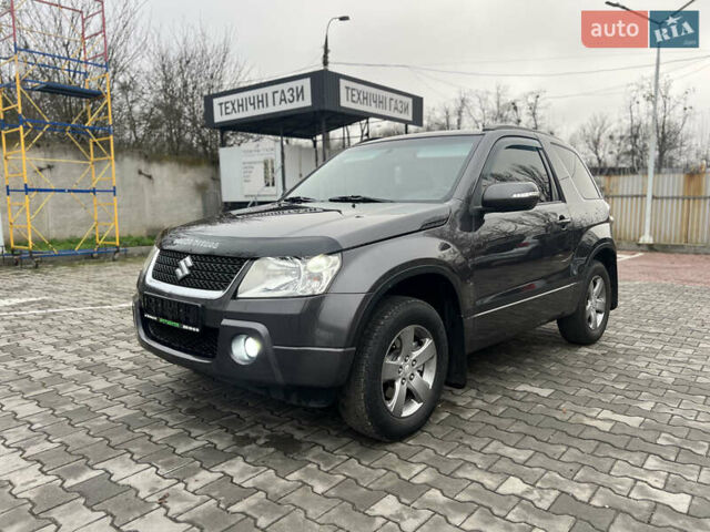Сірий Сузукі Гранд Вітара, об'ємом двигуна 2.4 л та пробігом 200 тис. км за 7600 $, фото 20 на Automoto.ua