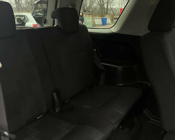 Сірий Сузукі Гранд Вітара, об'ємом двигуна 2.4 л та пробігом 200 тис. км за 7600 $, фото 11 на Automoto.ua