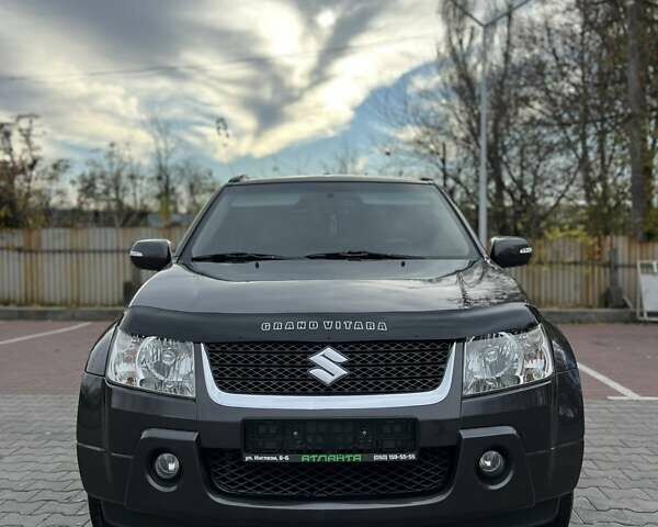 Серый Сузуки Гранд Витара, объемом двигателя 2.4 л и пробегом 200 тыс. км за 7900 $, фото 20 на Automoto.ua