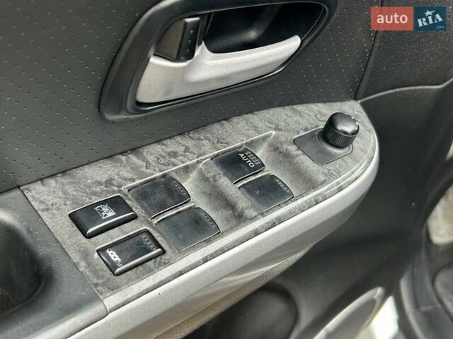Сірий Сузукі Гранд Вітара, об'ємом двигуна 2.4 л та пробігом 148 тис. км за 8900 $, фото 10 на Automoto.ua