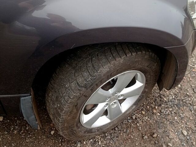 Сірий Сузукі Гранд Вітара, об'ємом двигуна 2.4 л та пробігом 120 тис. км за 10500 $, фото 5 на Automoto.ua