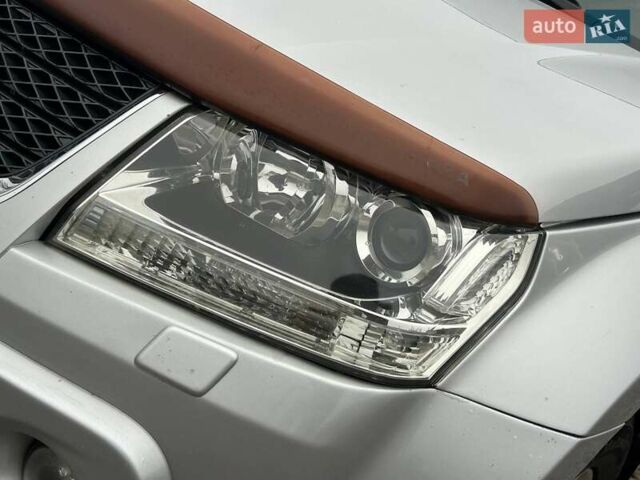 Сірий Сузукі Гранд Вітара, об'ємом двигуна 2.4 л та пробігом 148 тис. км за 8900 $, фото 9 на Automoto.ua