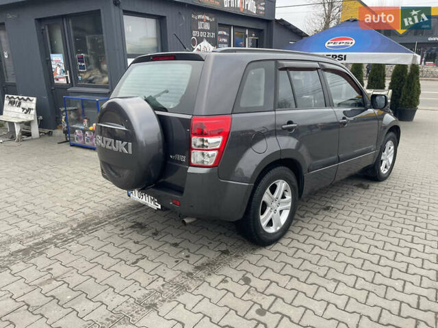 Серый Сузуки Гранд Витара, объемом двигателя 2.4 л и пробегом 156 тыс. км за 10500 $, фото 26 на Automoto.ua