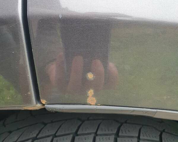 Сузуки Гранд Витара 2010 в Славянске на Automoto.ua Серый Сузуки Гранд Витара, объемом двигателя 2.4 л и пробегом 222 тыс. км за 10000 $, фото 14 на Automoto.ua