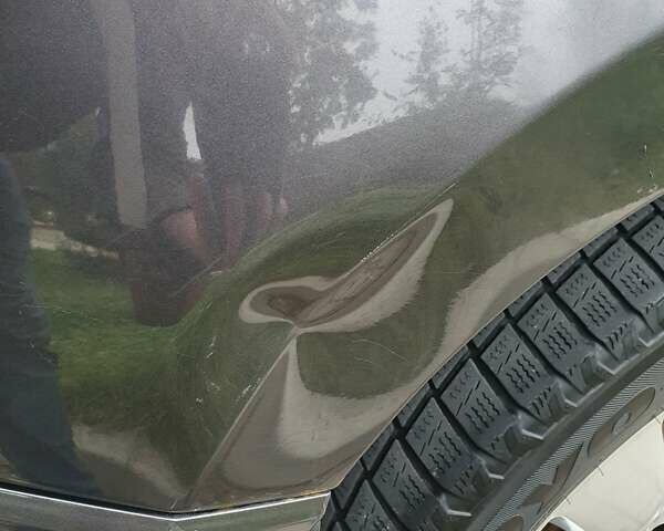 Сузуки Гранд Витара 2010 в Славянске на Automoto.ua Серый Сузуки Гранд Витара, объемом двигателя 2.4 л и пробегом 222 тыс. км за 10000 $, фото 12 на Automoto.ua