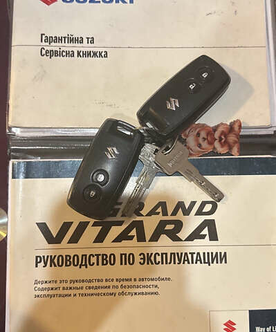 Серый Сузуки Гранд Витара, объемом двигателя 2.4 л и пробегом 156 тыс. км за 10500 $, фото 32 на Automoto.ua