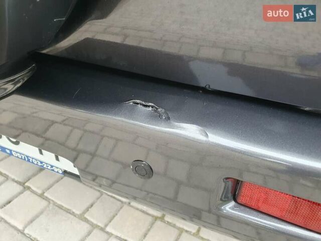 Сузуки Гранд Витара 2010 в Славянске на Automoto.ua Серый Сузуки Гранд Витара, объемом двигателя 2.4 л и пробегом 222 тыс. км за 10000 $, фото 13 на Automoto.ua