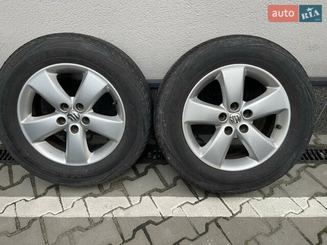 Серый Сузуки Гранд Витара, объемом двигателя 2.4 л и пробегом 156 тыс. км за 10500 $, фото 36 на Automoto.ua