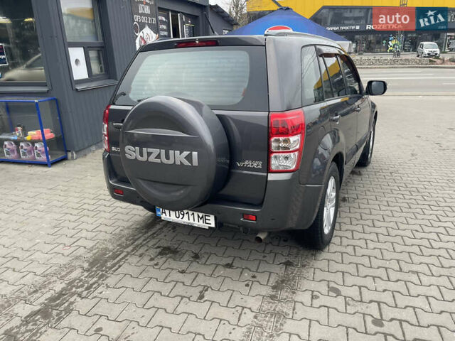 Серый Сузуки Гранд Витара, объемом двигателя 2.4 л и пробегом 156 тыс. км за 10500 $, фото 25 на Automoto.ua