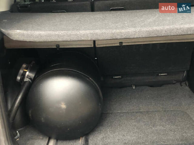 Серый Сузуки Гранд Витара, объемом двигателя 2.39 л и пробегом 202 тыс. км за 9700 $, фото 29 на Automoto.ua