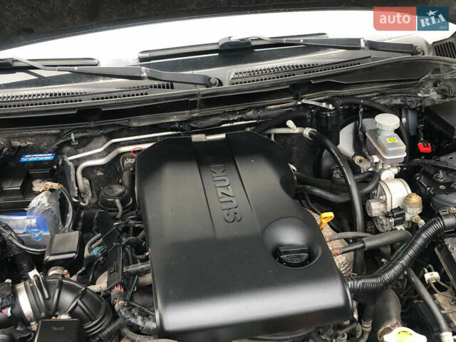 Серый Сузуки Гранд Витара, объемом двигателя 2.39 л и пробегом 202 тыс. км за 9700 $, фото 32 на Automoto.ua