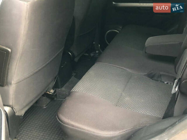 Серый Сузуки Гранд Витара, объемом двигателя 2.39 л и пробегом 202 тыс. км за 9700 $, фото 24 на Automoto.ua